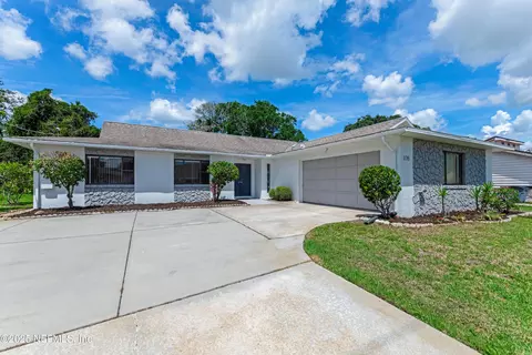 108 Florida Park Dr N, Palm Coast, FL 32137