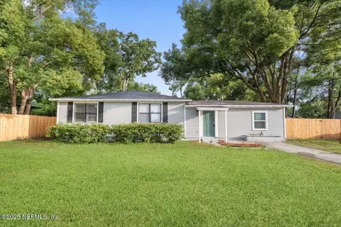 5124 Park St, Jacksonville, FL 32205