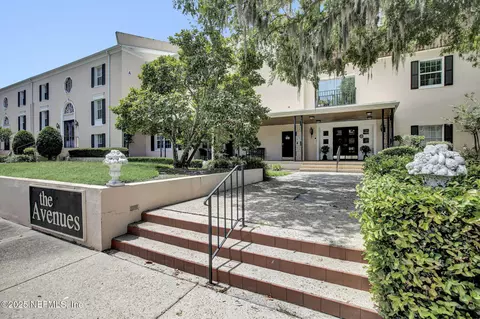 2909 St Johns Ave #A8, Jacksonville, FL 32205