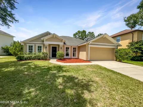 650 Wakeview Dr, Orange Park, FL 32065