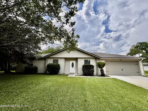 2076 Tickford St, Middleburg, FL 32068