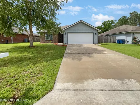 6191 Daylilly Rd, Macclenny, FL 32063