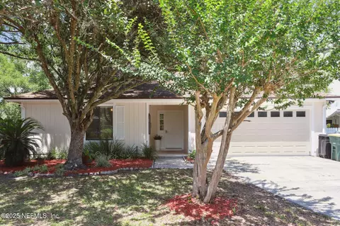 10487 Anchorage Cove Ln, Jacksonville, FL 32257