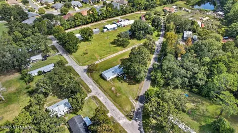 14348 Rocket St, Jacksonville, FL 32218