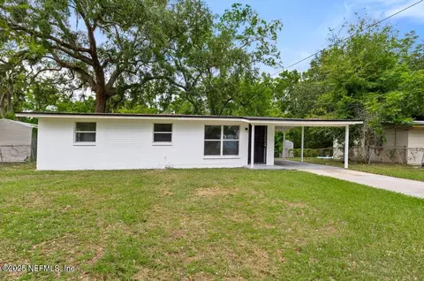 4318 Bessie Cir W, Jacksonville, FL 32209