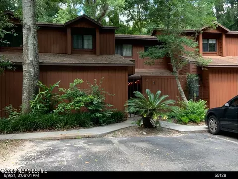 900 SW 62nd Unit 1 Blvd #B-10, Gainesville, FL 32605
