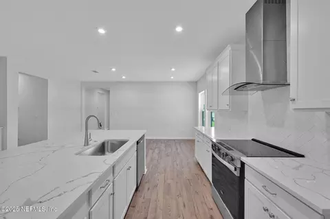 97003 Mcgirts Creek Loop, Yulee, FL 32097 photo 11