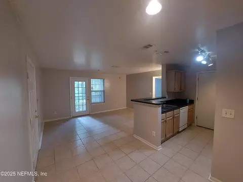 7701 Timberlin Park Blvd #1614, Jacksonville, FL 32256