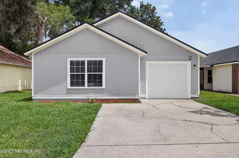 1359 Cove Landing Dr, Atlantic Beach, FL 32233