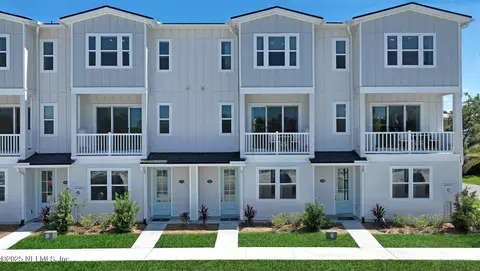 1090 2nd Ave N, Jacksonville Beach, FL 32250