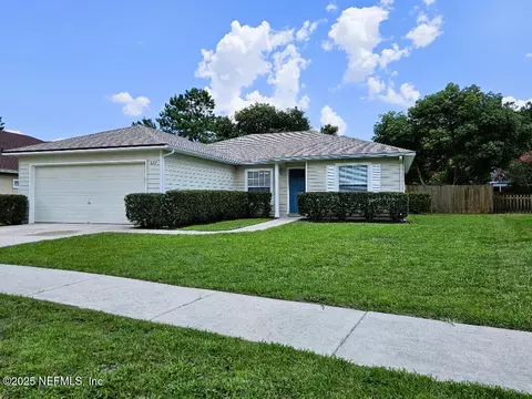 327 Turtle Dove Dr, Orange Park, FL 32073