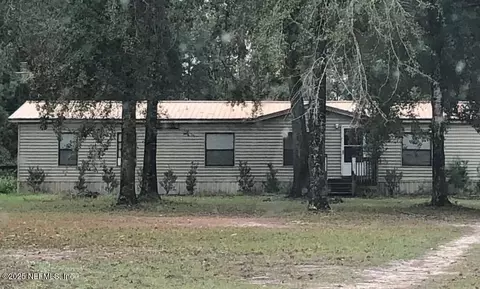 10674 Cuyler Rd, Glen Saint Mary, FL 32040
