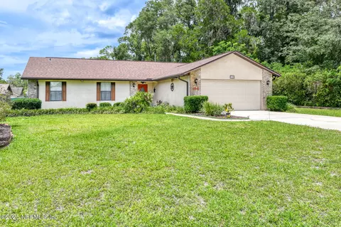 104 W Flamingo Dr, Palatka, FL 32177