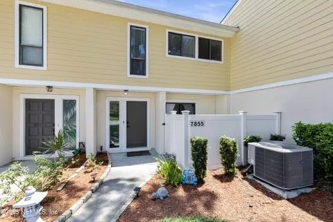 7855 La Sierra Ct #7855, Jacksonville, FL 32256