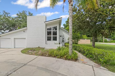 7955 San Jose Blvd, Jacksonville, FL 32217