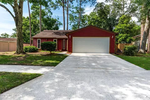 6812 Coralberry Ln S, Jacksonville, FL 32244