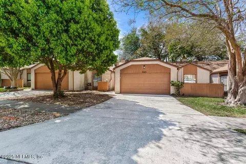 9923 Fawn Brook Dr, Jacksonville, FL 32256