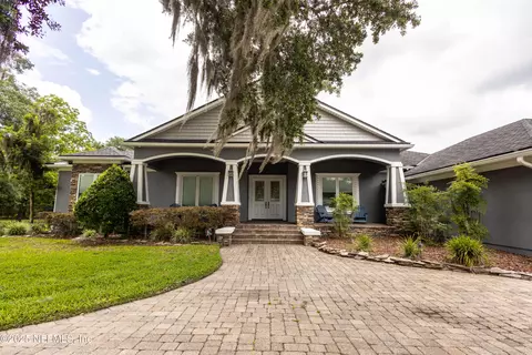 1093 Hammond Blvd, Jacksonville, FL 32221