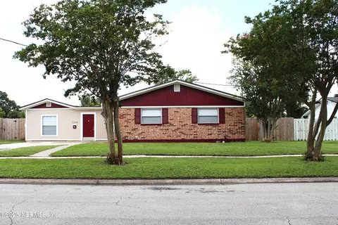 2590 Eastill Dr, Jacksonville, FL 32211
