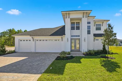 334 Eagle Moon Lake Dr, Saint Augustine, FL 32092