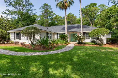 7006 Cypress Bridge Dr N, Ponte Vedra Beach, FL 32082