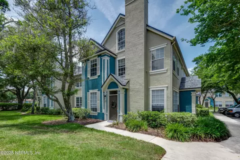13703 Richmond Park Dr N #1404, Jacksonville, FL 32224