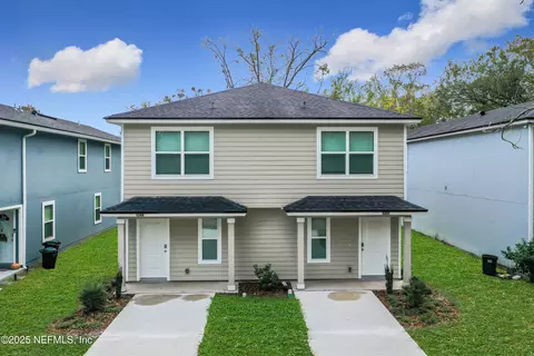 1249 Pangola Dr, Jacksonville, FL 32205