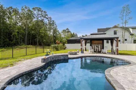 Exterior - 75652 Edwards Rd, Yulee, FL 32097 photo 4 of 6