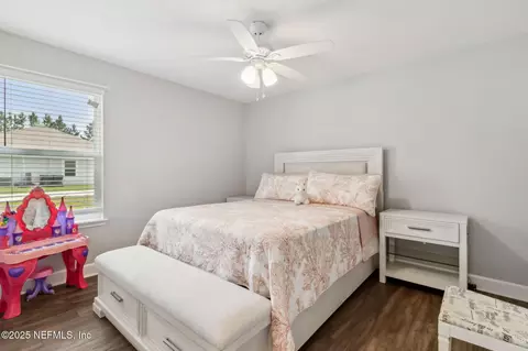 Bedroom - 75652 Edwards Rd, Yulee, FL 32097 photo 3 of 4