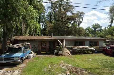 957 Granville Rd, Jacksonville, FL 32205