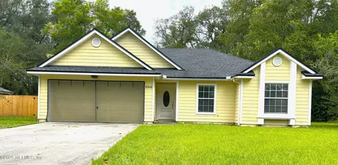 83041 St Mark Dr, Yulee, FL 32097