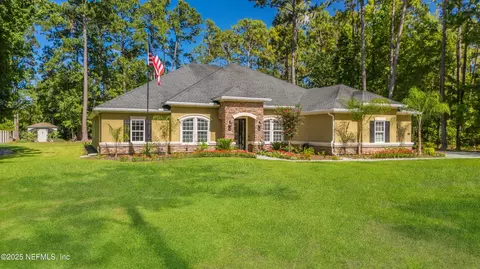12245 Tracy Ann Rd, Jacksonville, FL 32223