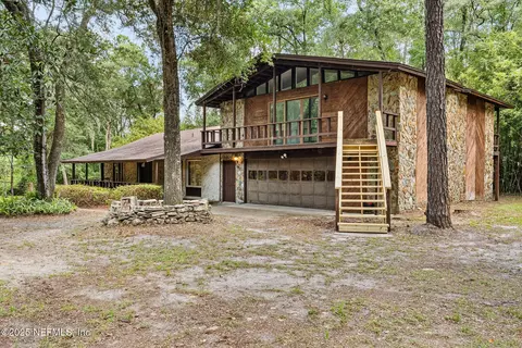 2960 Black Creek Dr, Middleburg, FL 32068