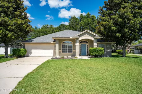 641 Lookout Lakes Dr, Jacksonville, FL 32220