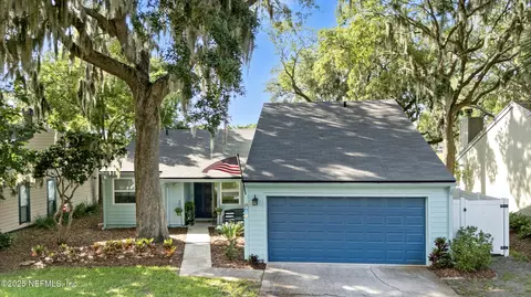 11431 Beacon Dr, Jacksonville, FL 32225