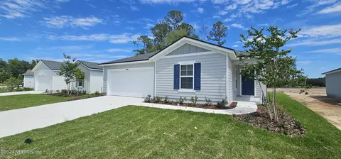 3353 Golden Eye Dr, Orange Park, FL 32065