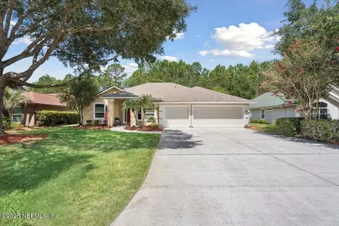 573 N Bridgestone Ave, Saint Johns, FL 32259