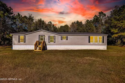 4794 Dandelion St, Middleburg, FL 32068