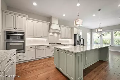 Kitchen - 305 Seahill Dr, Saint Augustine, FL 32092 photo 2 of 4