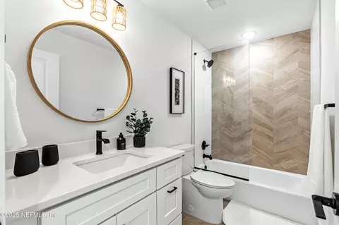 Bath - 47 Cortez Ave, Saint Augustine, FL 32080 photo 4 of 5