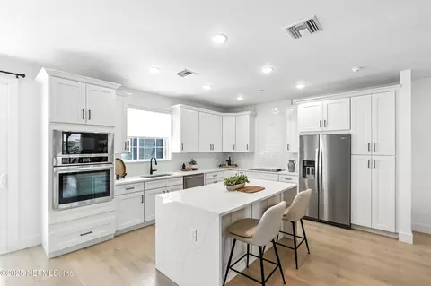 Kitchen - 47 Cortez Ave, Saint Augustine, FL 32080 photo 2 of 3