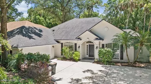 2227 Barefoot Trce, Atlantic Beach, FL 32233