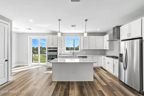 Kitchen - 15 Comares Ave, Saint Augustine, FL 32080 photo 1 of 4
