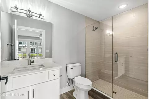 Bath - 15 Comares Ave, Saint Augustine, FL 32080 photo 3 of 3