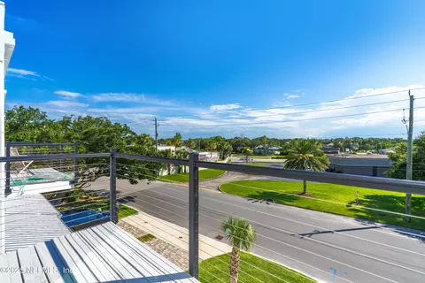Exterior - 15 Comares Ave, Saint Augustine, FL 32080 photo 6 of 10