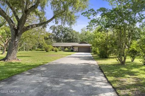 569 Water Oak Ln, Fleming Island, FL 32003