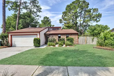 2446 Wattle Tree Rd W, Jacksonville, FL 32246