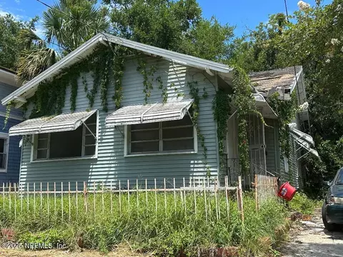 1039 Scriven St, Jacksonville, FL 32209