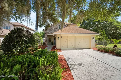 6315 Pendragon Pl, Jacksonville, FL 32258