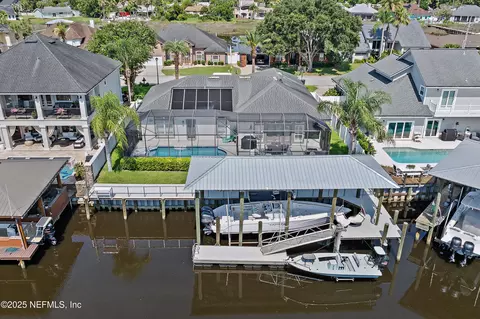 4393 Tideview Dr, Jacksonville, FL 32250